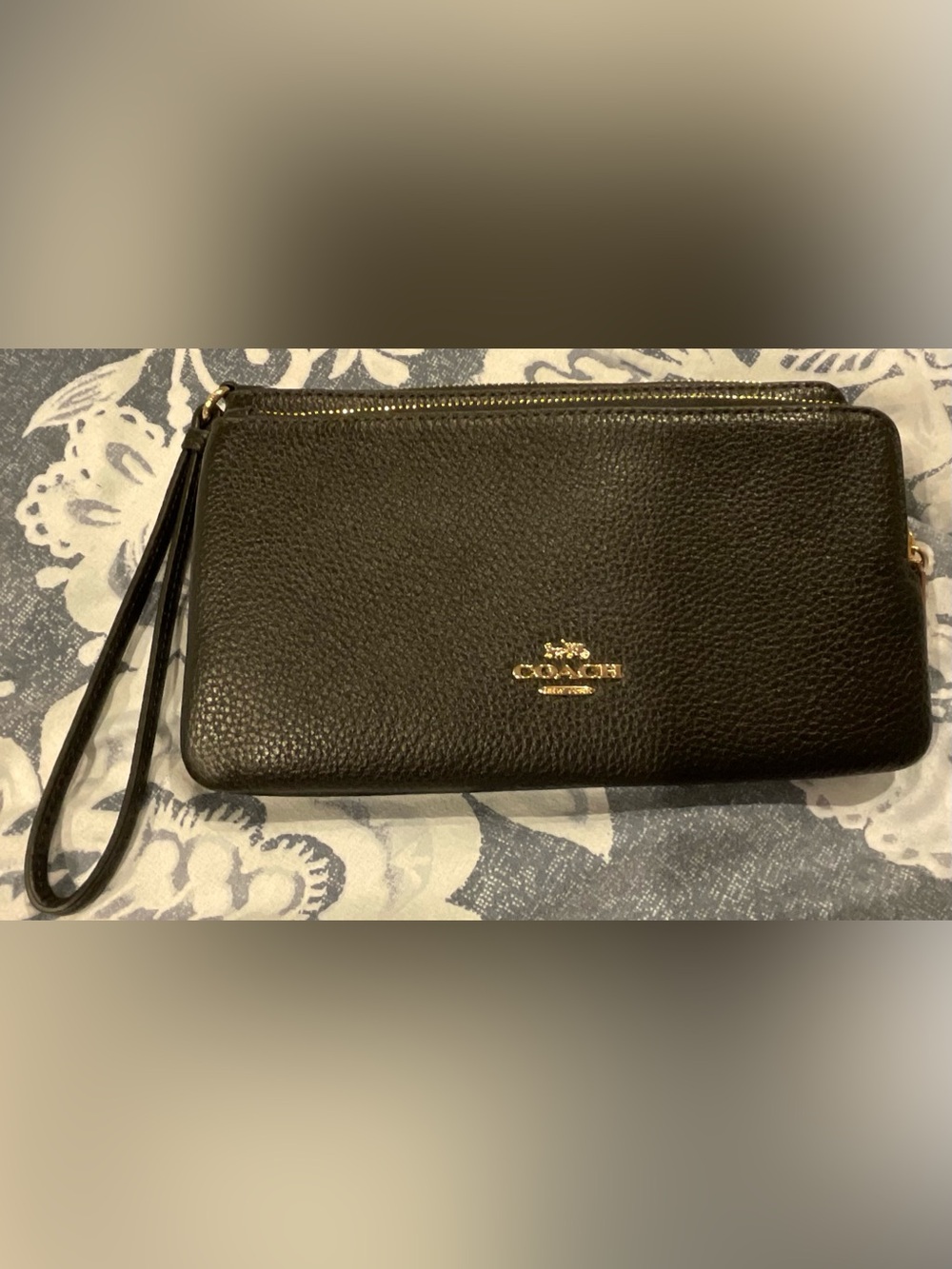 NWOT Coach Double Zip Wallet, Black Pebbled Leather Wristlet